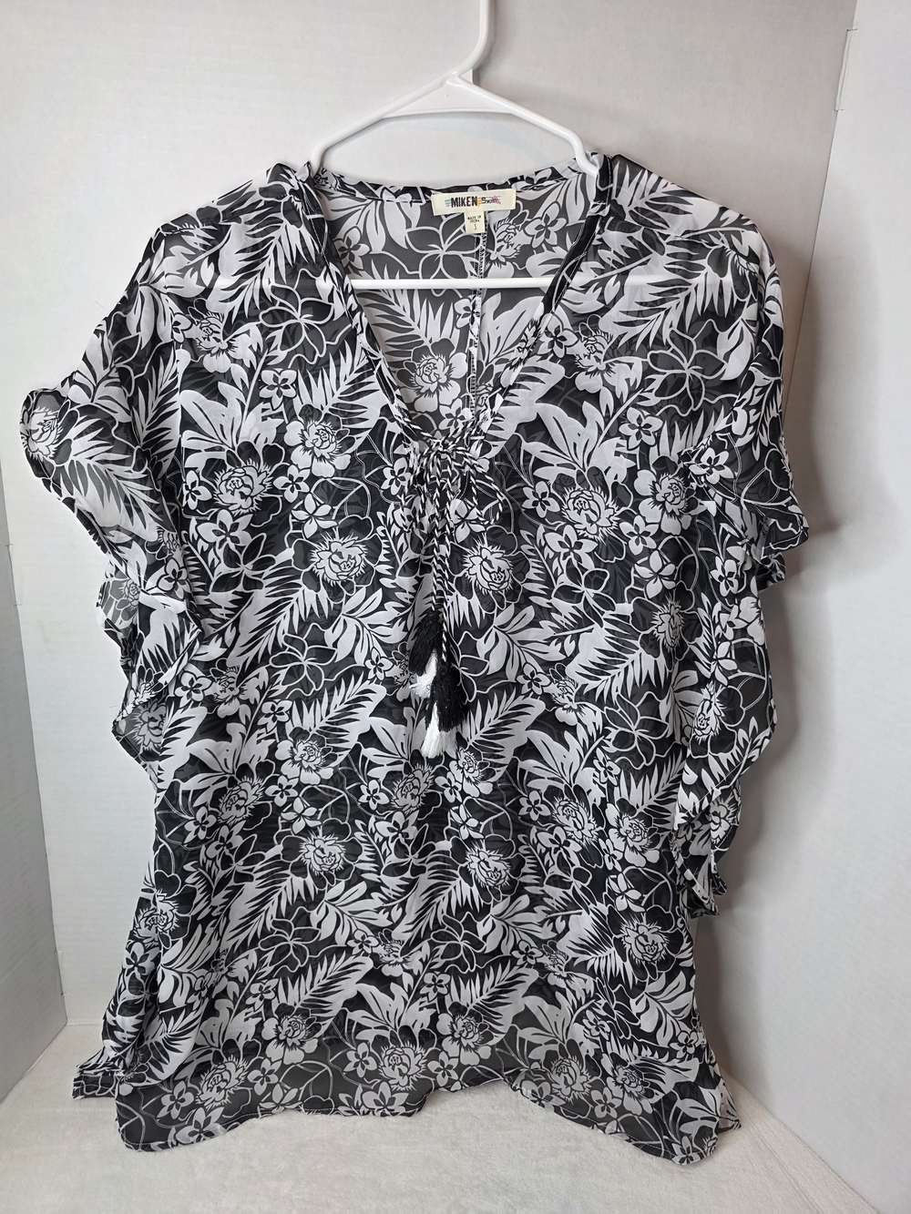 Miken Black & White Floral Tie-Front V-Neck Tunic